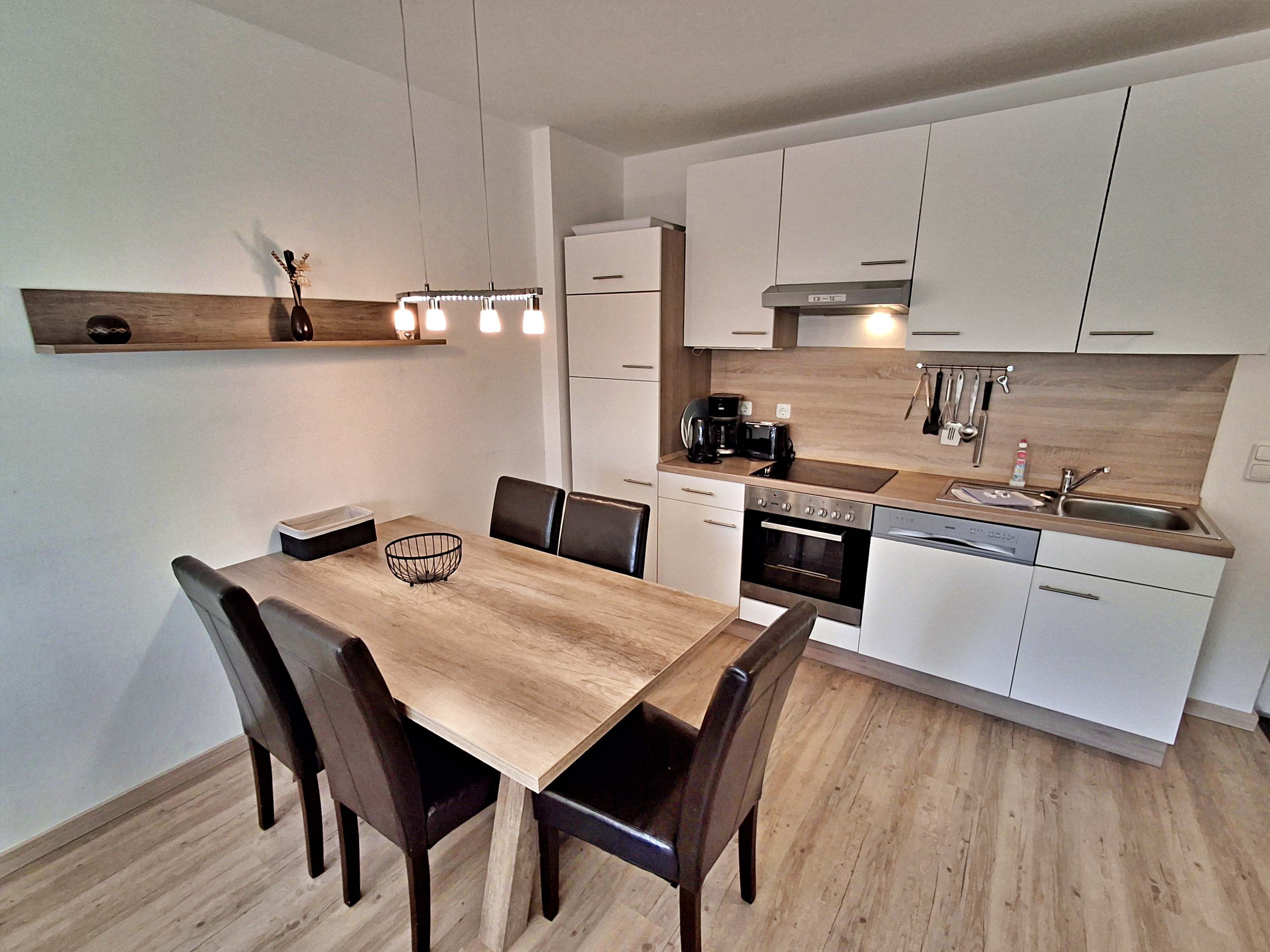 Kühlschrank, Ofen, Geschirrspüler
