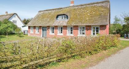 Beautiful home in Fanø with WiFi