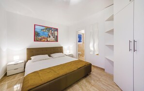 3 chambres, coffres-forts dans les chambres, Wi-Fi gratuit