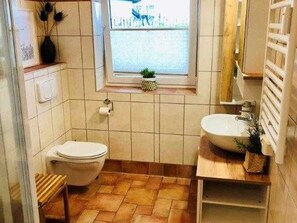 Unclassified image, 2 of 12, button - (144/1) 2-room apartment - Apartment complex Residence At the marina (Kühlungsborn)