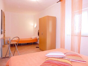 2 bedrooms, free WiFi
