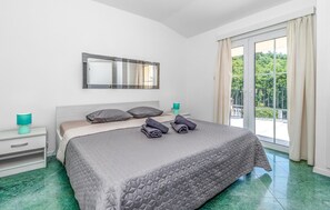 6 Schlafzimmer, kostenloses WLAN, Bettwäsche