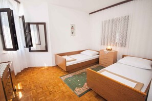 2 عدّة غرف نوم