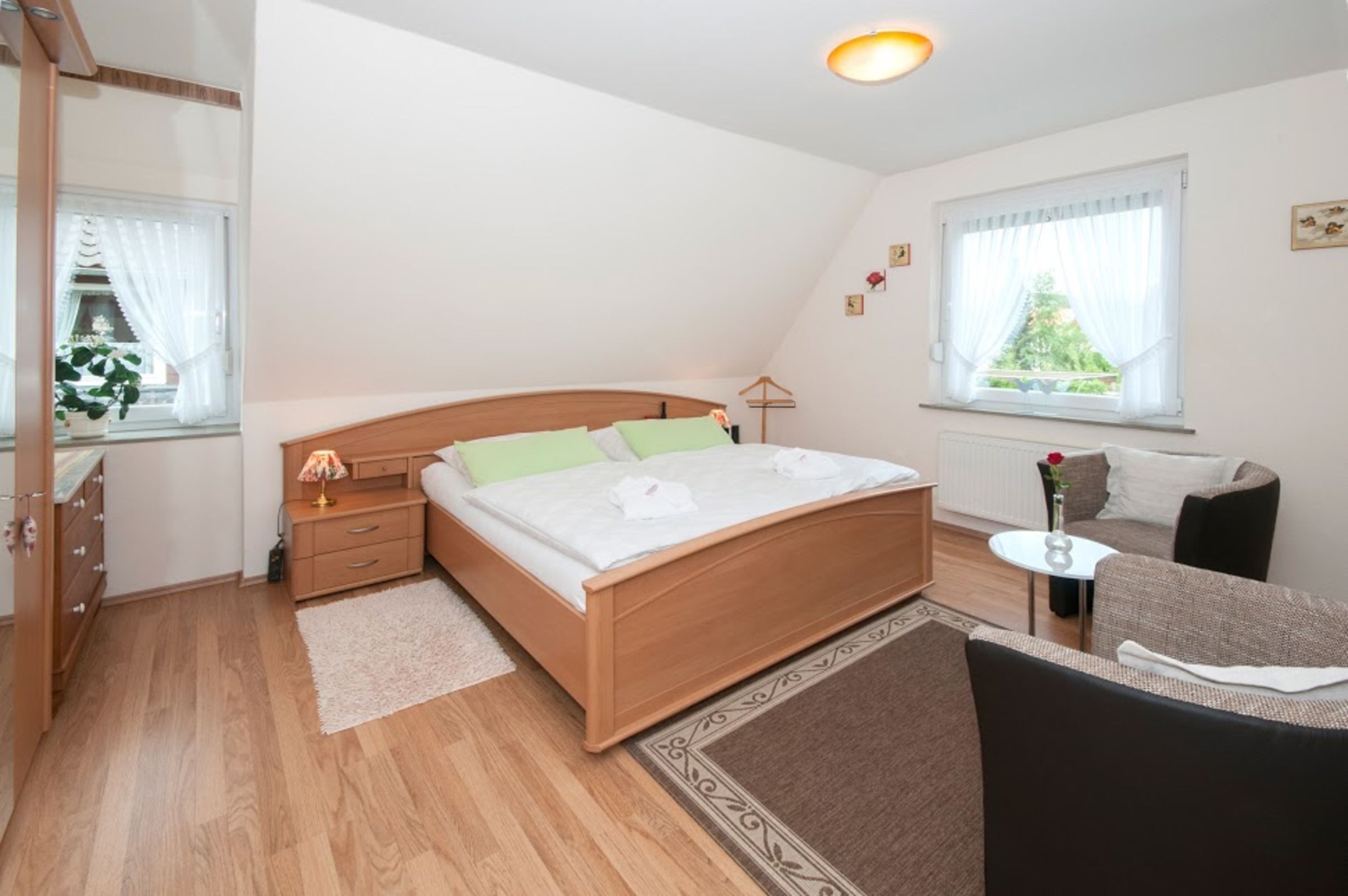 1 Schlafzimmer, Reisekinderbett, WLAN, Bettwäsche