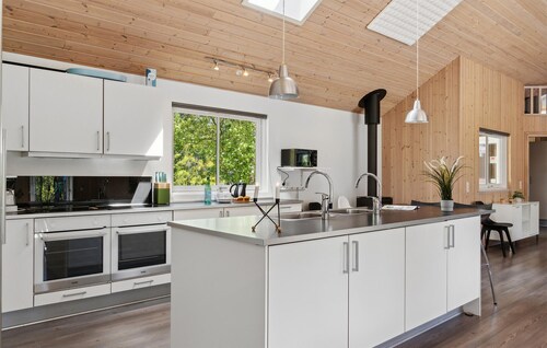 Awesome home in Blåvand with sauna