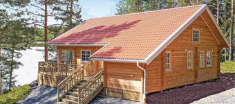 Kjempefin bolig i årjäng med kjøkken