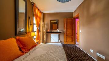 2 slaapkamers, een kluis op de kamer, wifi, beddengoed