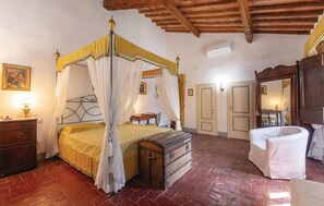 3 chambres, lit de bébé portatif, accès au Wi-Fi (inclus)