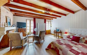 4 chambres, Wi-Fi gratuit, draps fournis