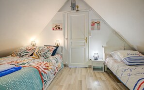 4 slaapkamers, reisbedje, gratis wifi, beddengoed