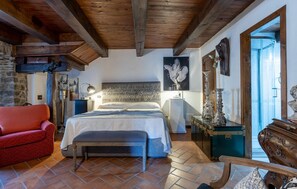 1 quarto, berço de viagem, Wi-Fi de cortesia, roupa de cama