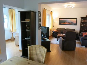 TV - Apartment Schubert - Apartment Schubert-2 bedrooms for max. 4 persons and 1 baby (Zinnowitz)