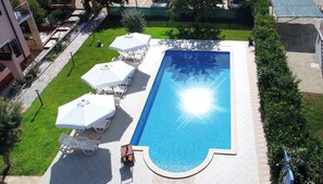 Pool - Studio with pool and air conditioning (Novigrad)