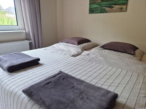1 bedroom, WiFi, bed sheets