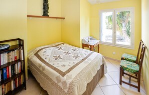 2 chambres, accès à Internet, literie fournie