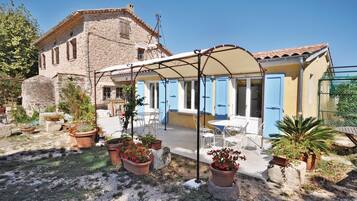 Restauration extérieure