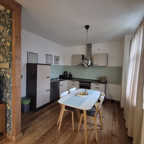 Immagine non classificata, 4 di 13, pulsante