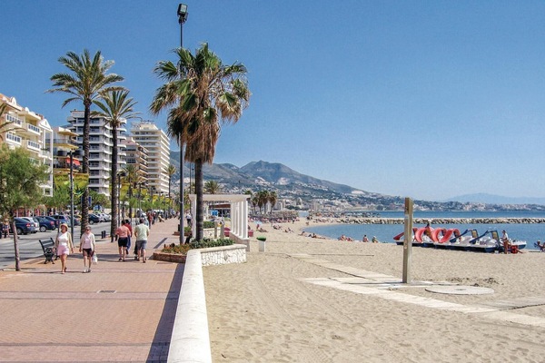 Tæt på stranden, fiskeri