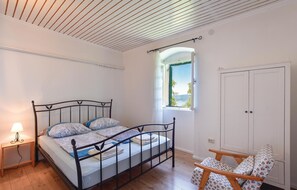 3 habitaciones, wifi gratis y ropa de cama 