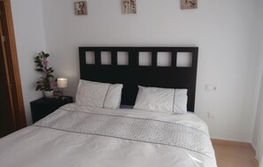 2 chambres, Wi-Fi gratuit, draps fournis