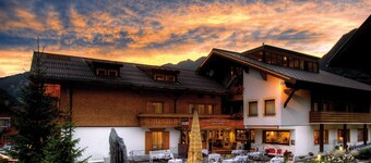 Apartment Mittagsfluh - Alpenrose - Hotel - Apartments