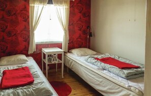 2 makuuhuonetta, vauvan matkasänky, ilmainen Wi-Fi