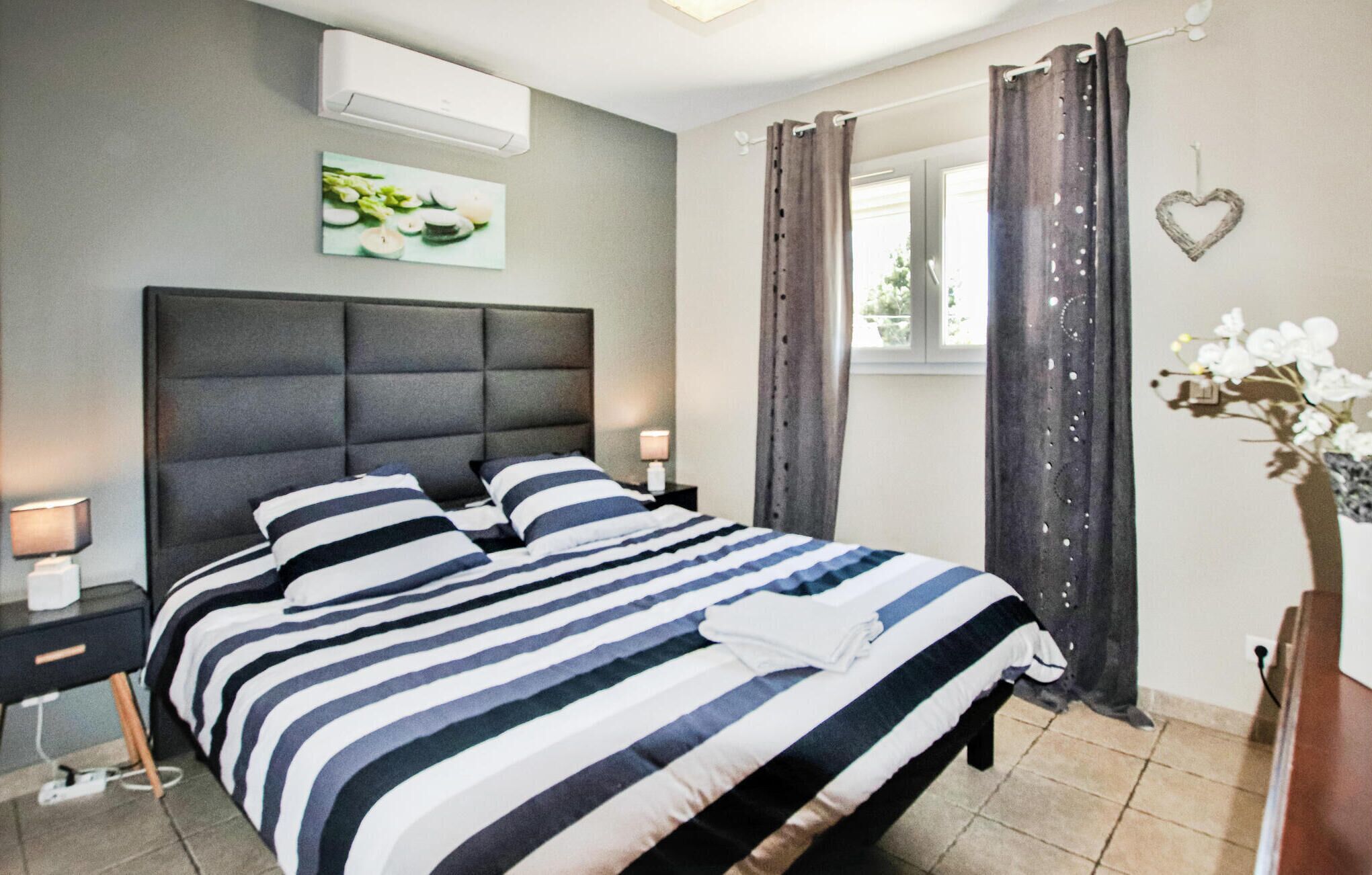 3 bedrooms, free WiFi, bed sheets