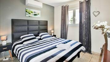 3 bedrooms, free WiFi, bed sheets