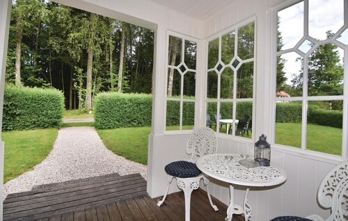 Nice home in Köpmannebro with house sea view