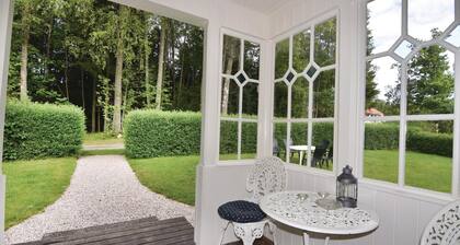 Nice home in Köpmannebro with house sea view