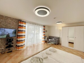 1 bedroom, WiFi