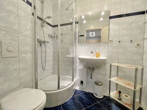 Een douche, een haardroger