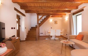 Télévision, table de tennis de table