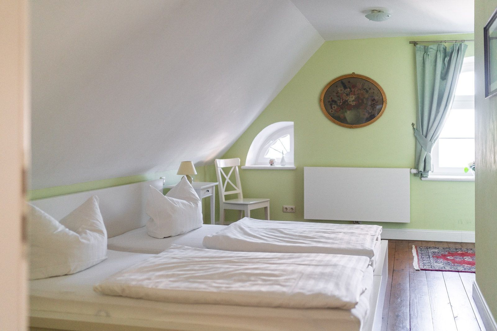 3 Schlafzimmer, Reisekinderbett, WLAN, Bettwäsche