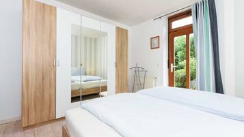 5 bedrooms, WiFi