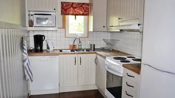 Kühlschrank, Herdplatte, Geschirrspüler