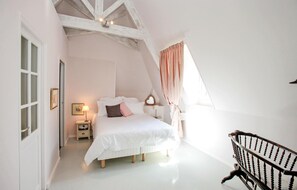 2 habitaciones, cuna de viaje, wifi gratis y ropa de cama 
