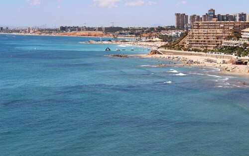 2 bedroom nice home in La Florida