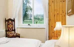 17 Schlafzimmer, Reisekinderbett, kostenloses WLAN