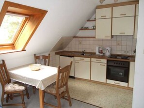 Unclassified image, 5 of 9, button - East apartment - Ferienhof Borwieck / Peter Arthur Borwieck (Friedrichskoog)