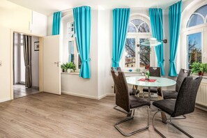 Uklassifisert bilde, 5 av 18, knapp