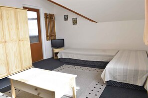 2 bedrooms, WiFi - Holiday apartment near the slopes (Bublava)