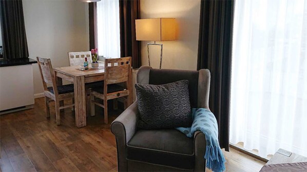 Uklassifisert bilde, 1 av 11, knapp