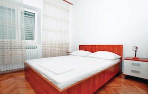 5 Schlafzimmer, kostenloses WLAN, Bettwäsche