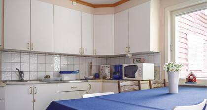 2 bedroom cozy apartment in Bruzaholm