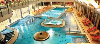 Holiday home with pool and Wi-Fi