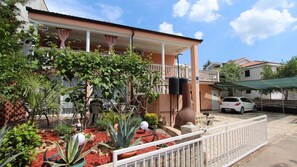 Exterior - Studio with balcony and air conditioning (Malinska)