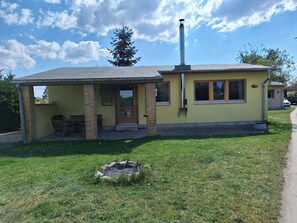 Unclassified image, 3 of 14, button