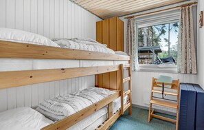 4 Schlafzimmer, Reisekinderbett, kostenloses WLAN