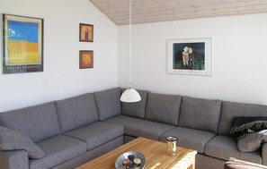 Téléviseur, foyer, lecteur de DVD